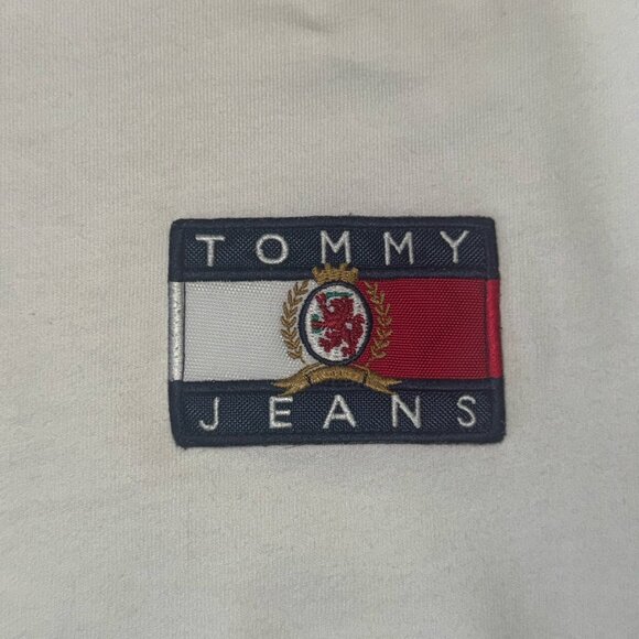 Vintage Tommy Jeans Crest M28 Long Sleeve Tee - Picture 4 of 6